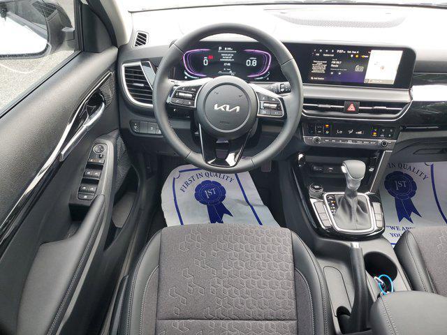 new 2025 Kia Seltos car, priced at $25,250