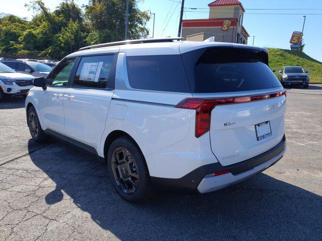 new 2025 Kia Carnival car, priced at $44,855