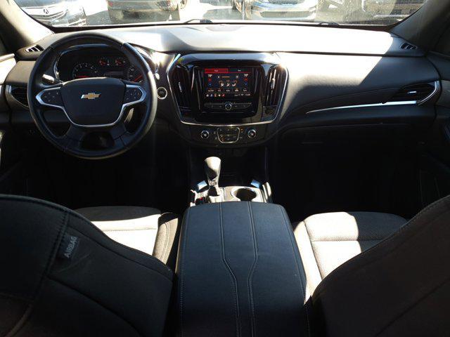 used 2023 Chevrolet Traverse car, priced at $27,067