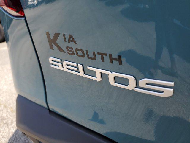 new 2025 Kia Seltos car, priced at $33,050