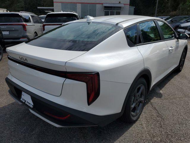 new 2025 Kia K4 car, priced at $22,585
