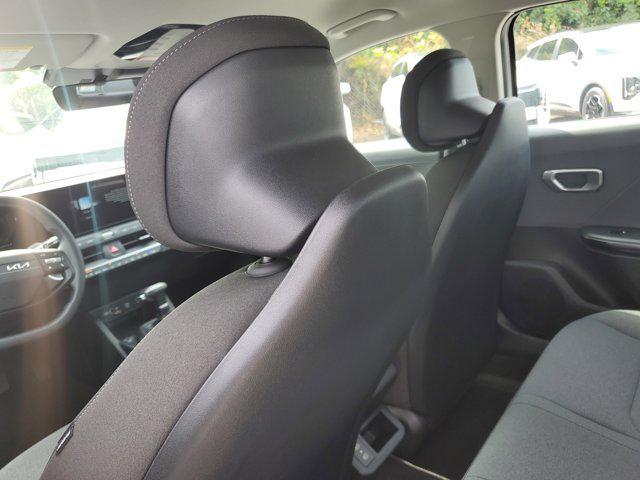new 2025 Kia K4 car, priced at $22,585