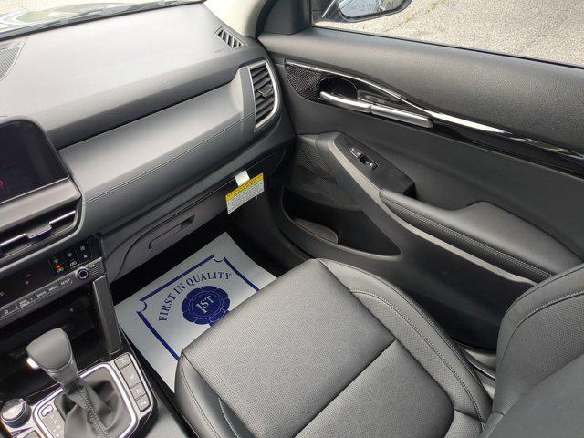 new 2025 Kia Seltos car, priced at $28,480