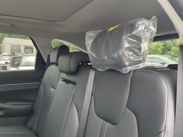 new 2025 Kia Sorento car, priced at $36,380