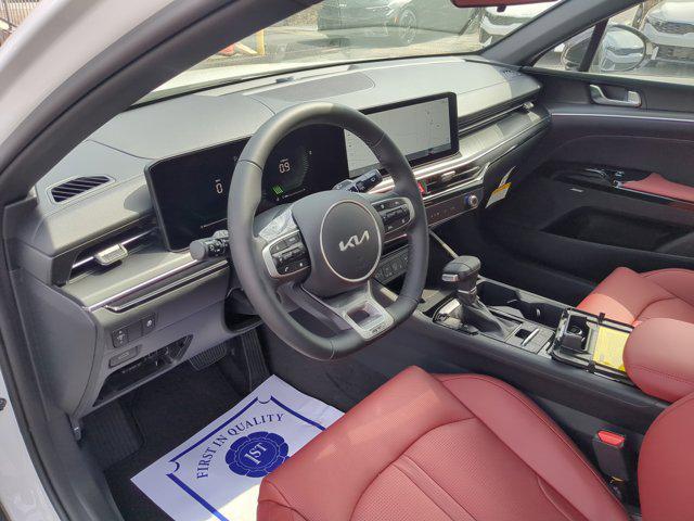 new 2025 Kia K5 car, priced at $30,225
