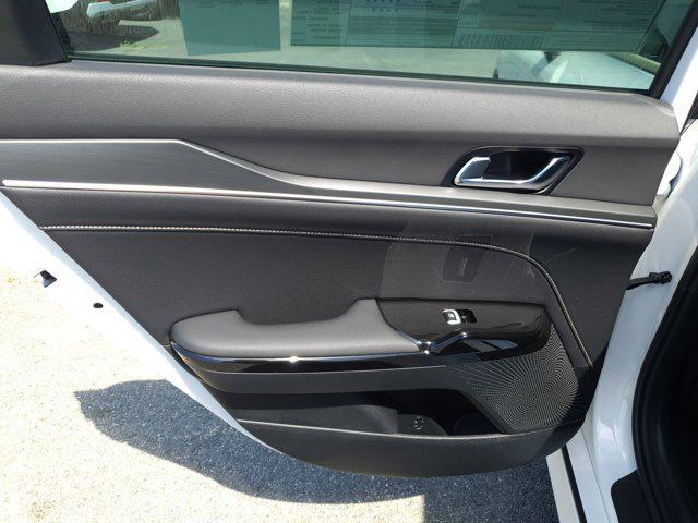 new 2025 Kia K5 car, priced at $29,830