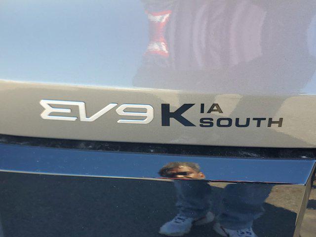 new 2024 Kia EV9 car, priced at $75,395