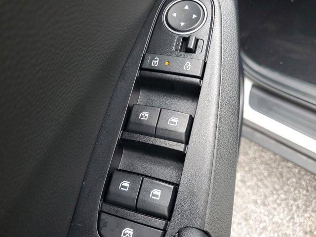 new 2025 Kia Seltos car, priced at $25,175