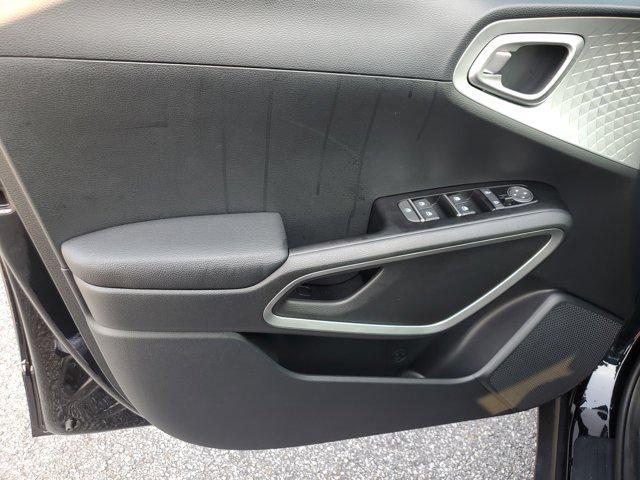 new 2025 Kia Soul car