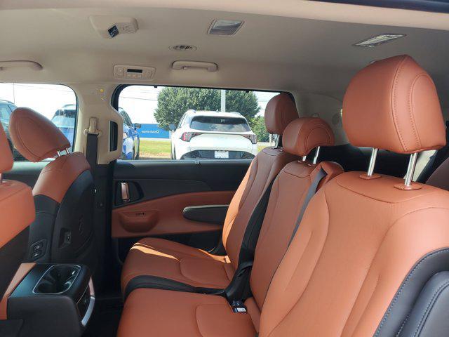 used 2026 Kia Carnival Hybrid car