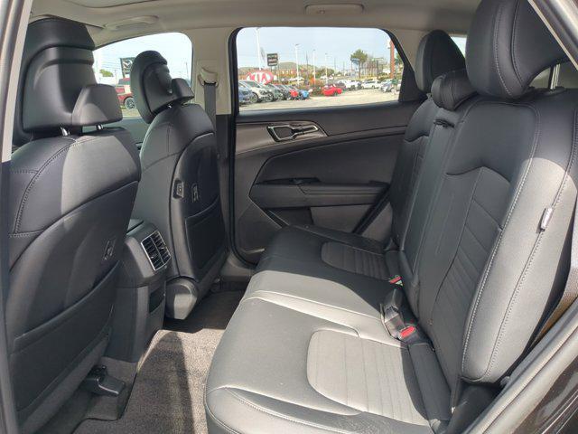 new 2025 Kia Sportage Hybrid car, priced at $37,245
