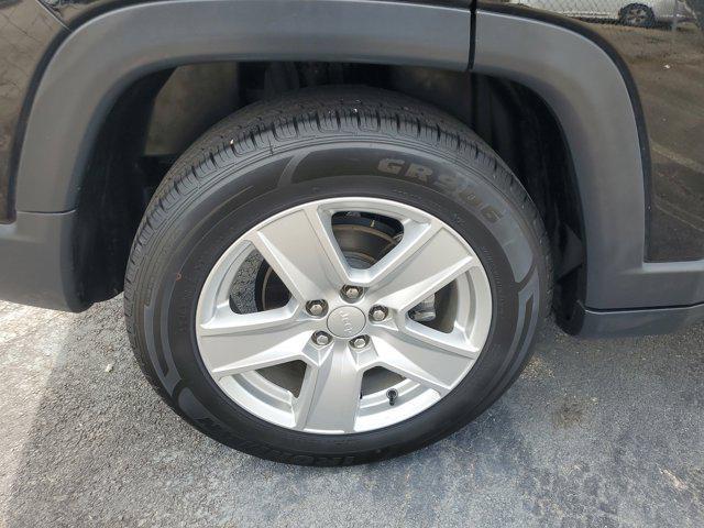 used 2022 Jeep Compass car, priced at $16,231