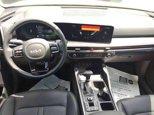 new 2025 Kia Sorento car, priced at $38,675