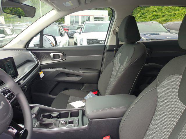 new 2025 Kia Sorento car, priced at $31,830