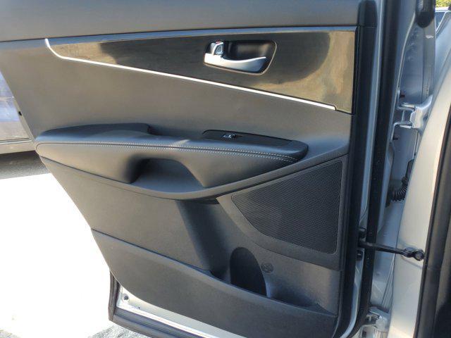 used 2019 Kia Sorento car, priced at $17,256