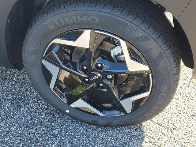 new 2025 Kia Seltos car, priced at $25,175