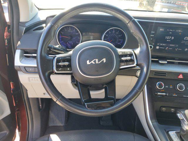 used 2023 Kia Carnival car, priced at $27,871