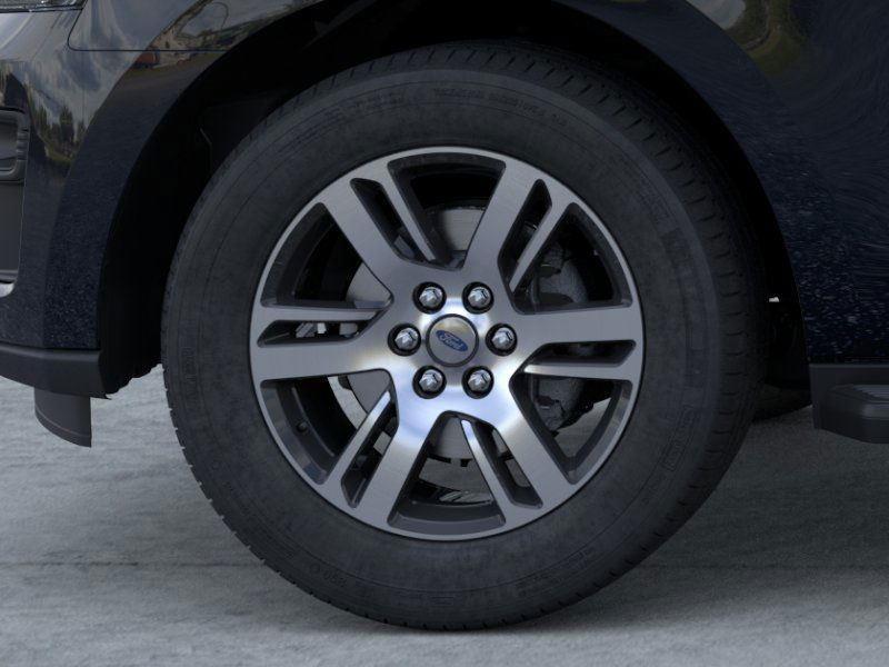 new 2024 Ford Expedition Max car, priced at $60,000
