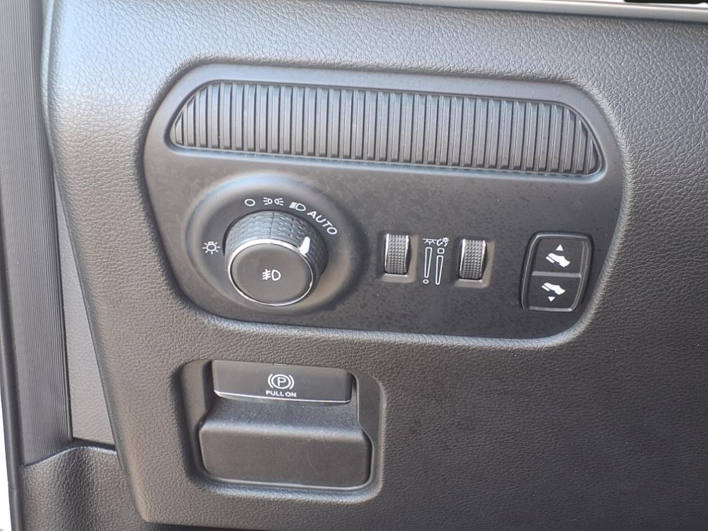 used 2024 Jeep Wagoneer car, priced at $53,893