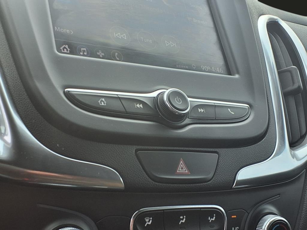 used 2021 Chevrolet Equinox car, priced at $18,952