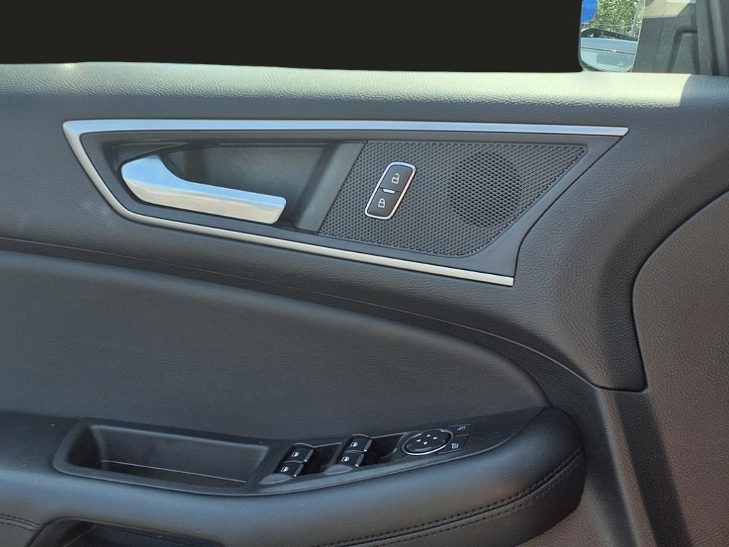 used 2022 Ford Edge car, priced at $21,255