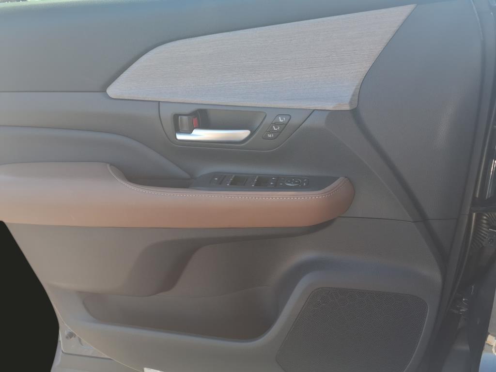 used 2024 Toyota Grand Highlander car, priced at $53,795