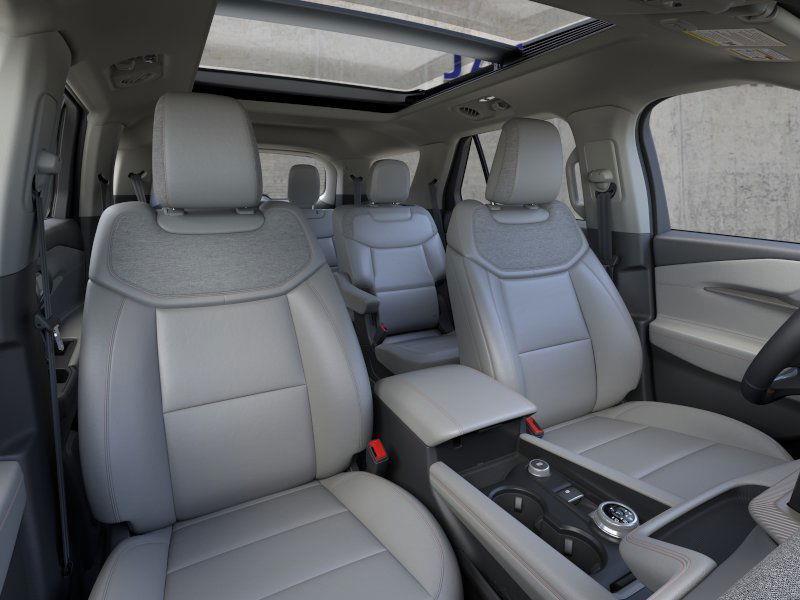 new 2025 Ford Explorer car, priced at $45,585