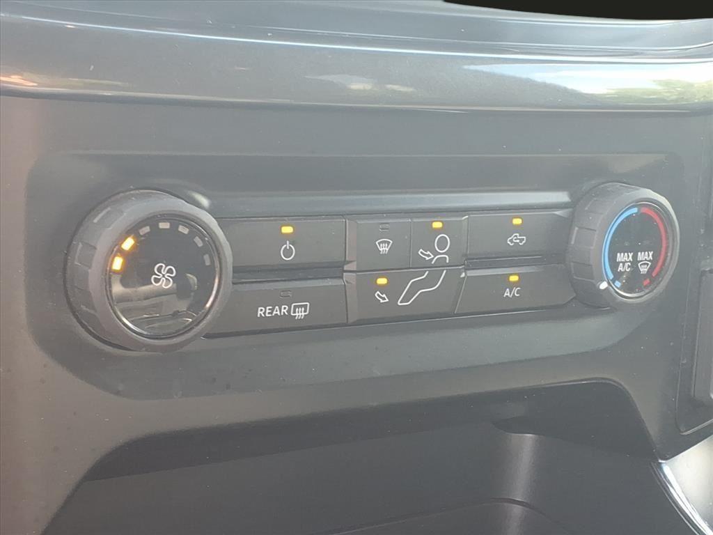 used 2022 Ford F-150 car, priced at $33,000