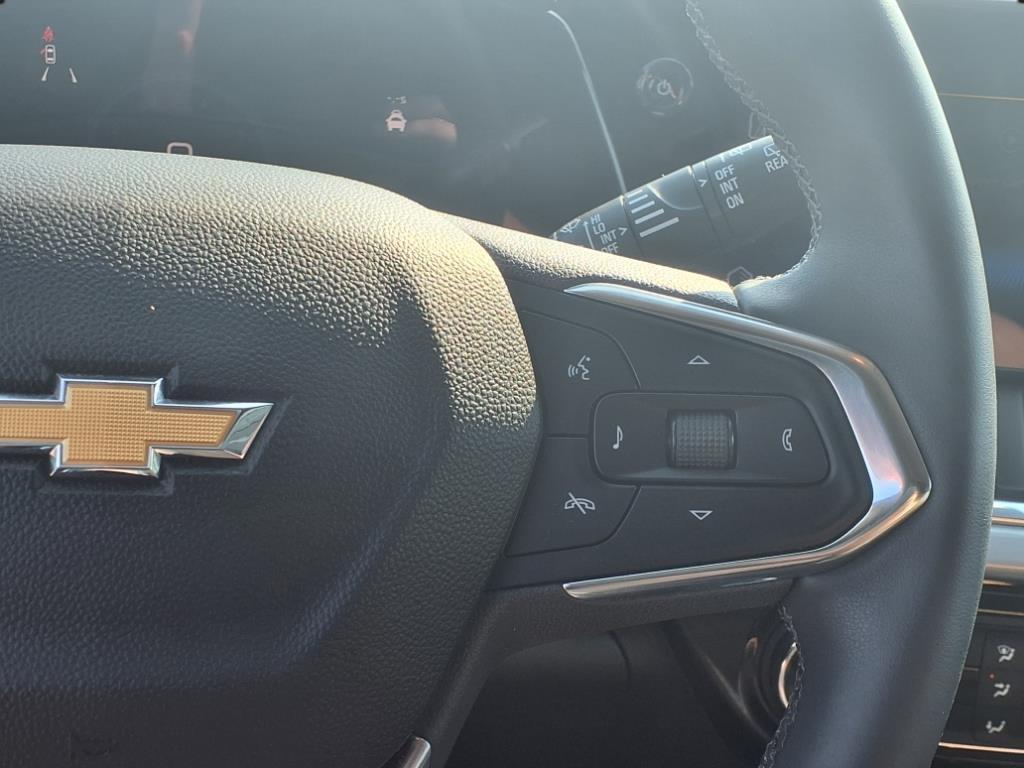 used 2024 Chevrolet Trax car, priced at $23,947