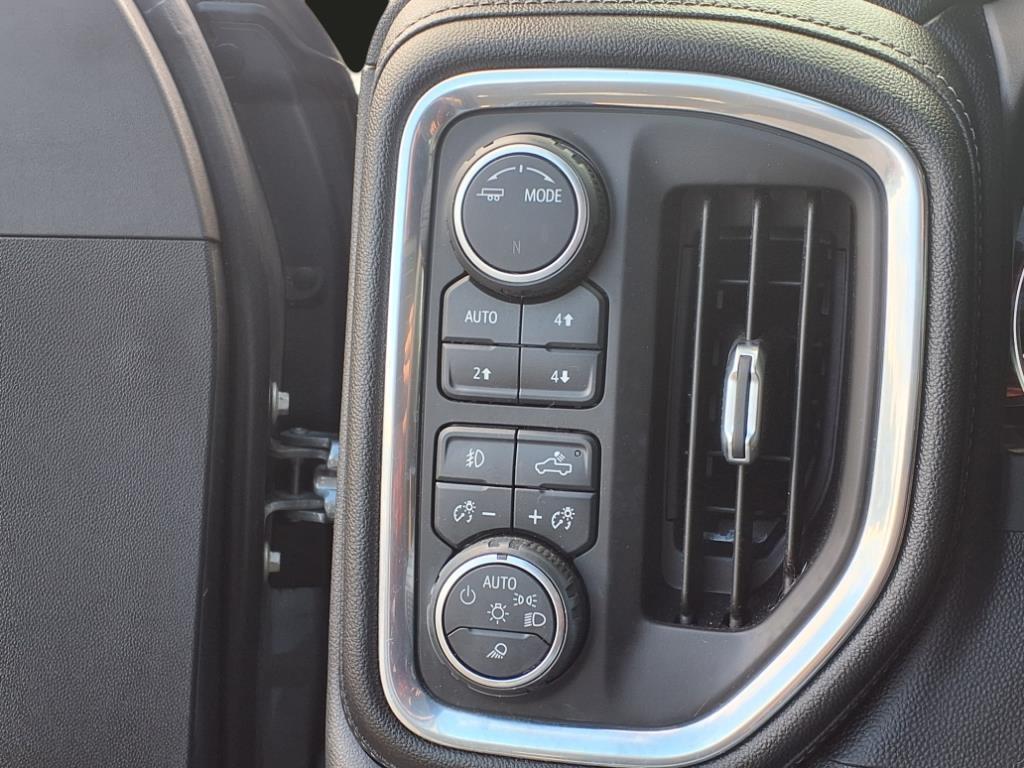 used 2021 Chevrolet Silverado 1500 car, priced at $38,864