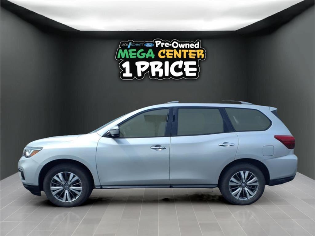 used 2019 Nissan Pathfinder car, priced at $11,900