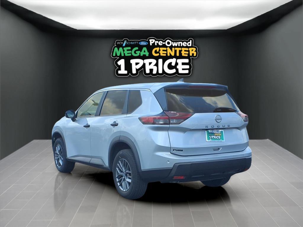 used 2024 Nissan Rogue car, priced at $22,689