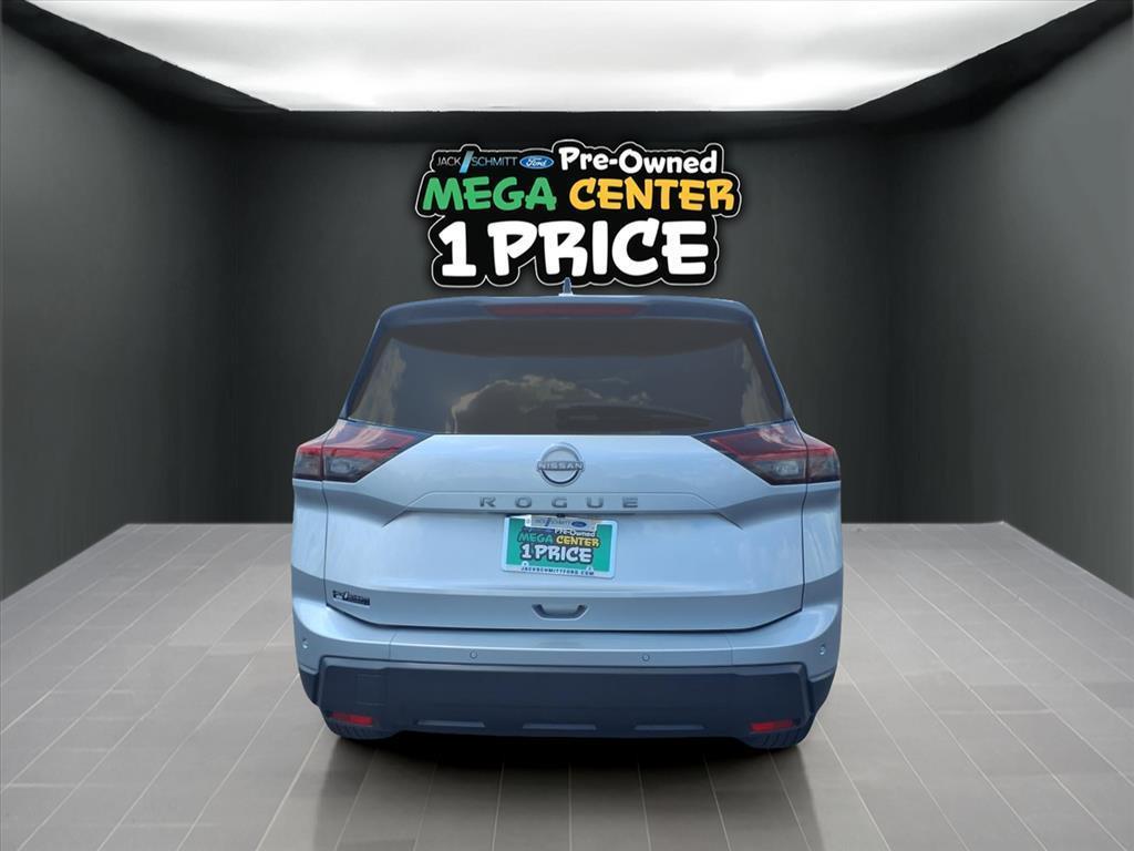 used 2024 Nissan Rogue car, priced at $22,689