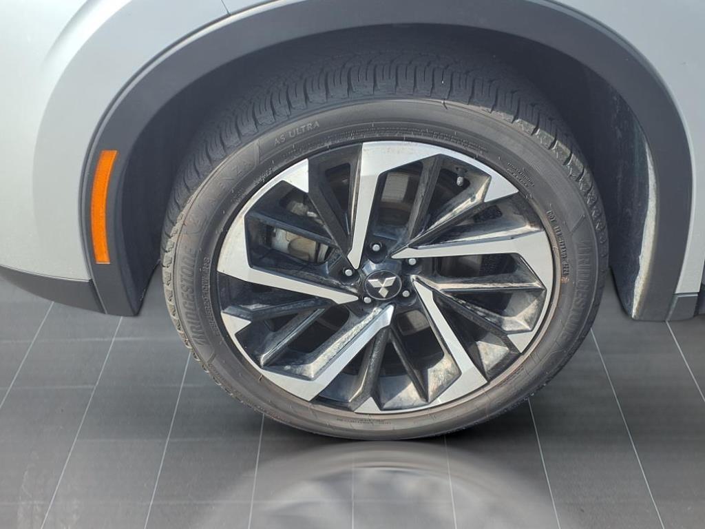used 2023 Mitsubishi Outlander car, priced at $25,238