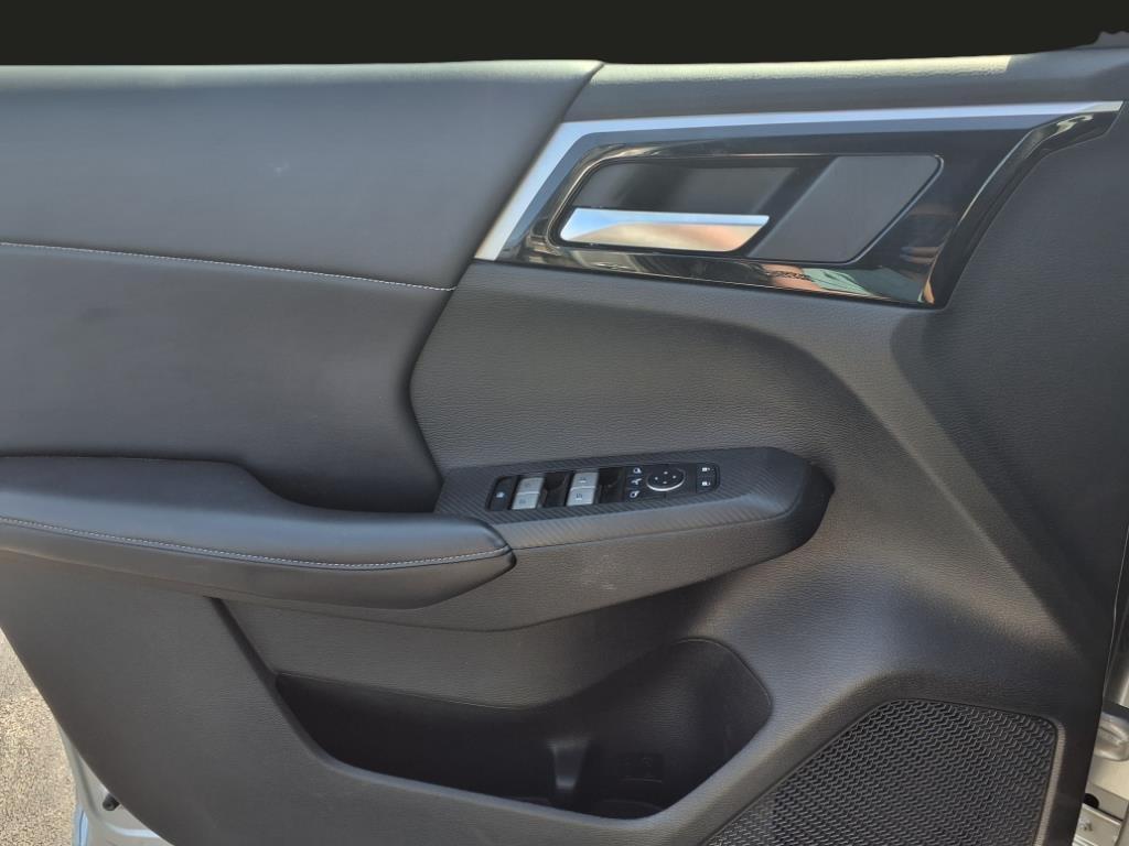 used 2023 Mitsubishi Outlander car, priced at $25,238