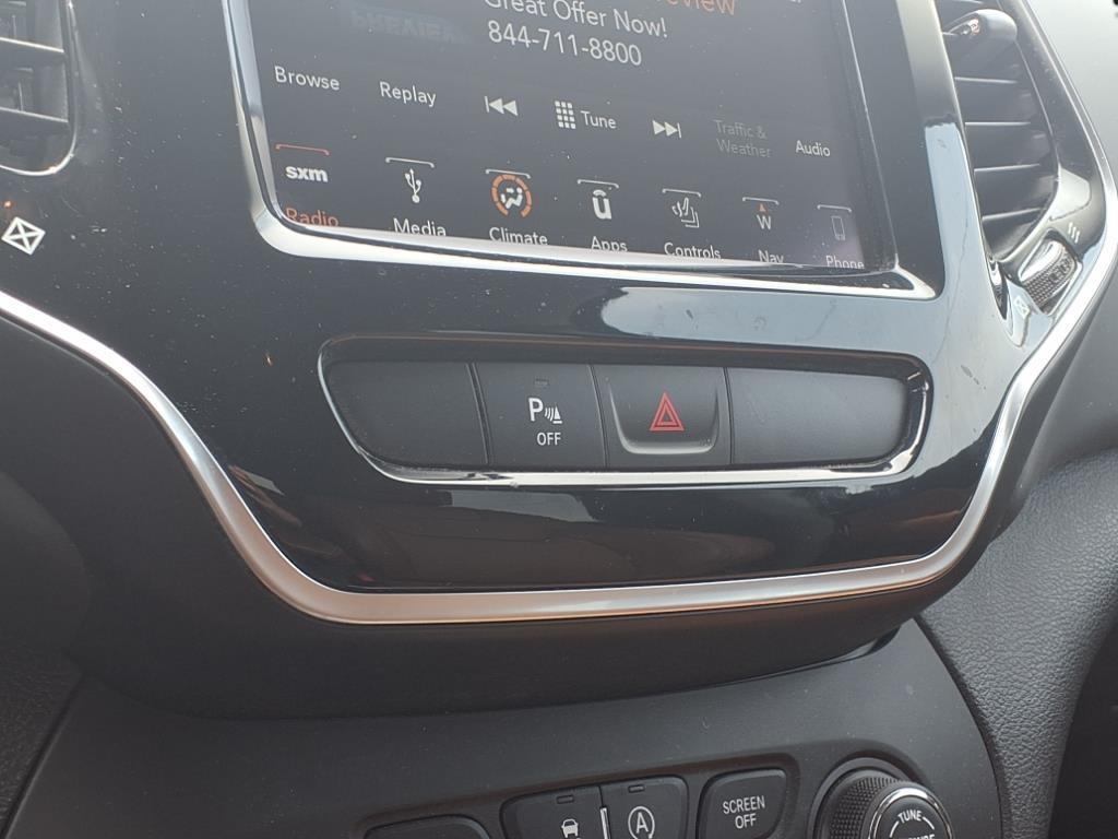 used 2019 Jeep Cherokee car, priced at $24,915