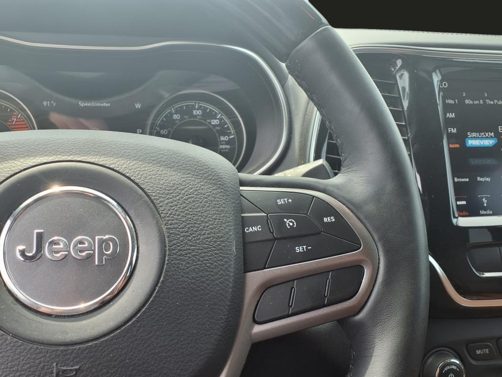 used 2019 Jeep Cherokee car, priced at $24,915