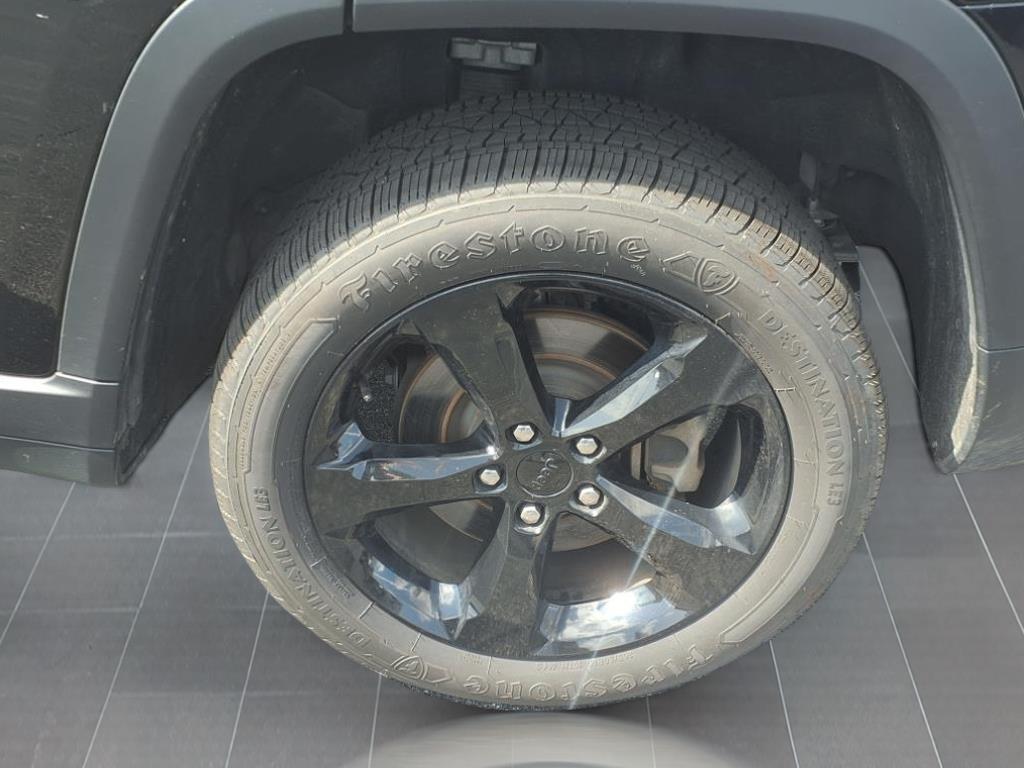 used 2023 Jeep Grand Cherokee L car, priced at $34,510
