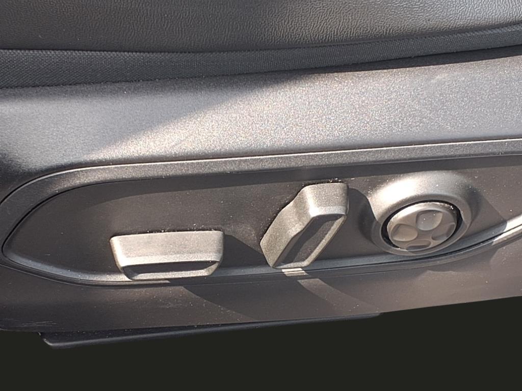 used 2023 Jeep Grand Cherokee L car, priced at $34,510