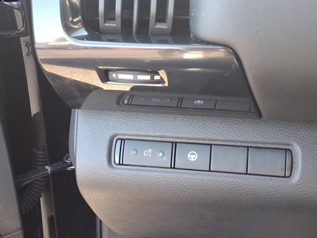 used 2024 Nissan Pathfinder car, priced at $33,129