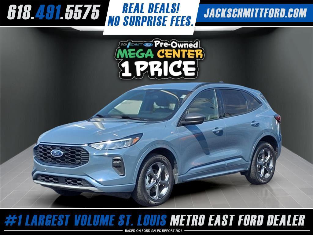 used 2023 Ford Escape car, priced at $18,900