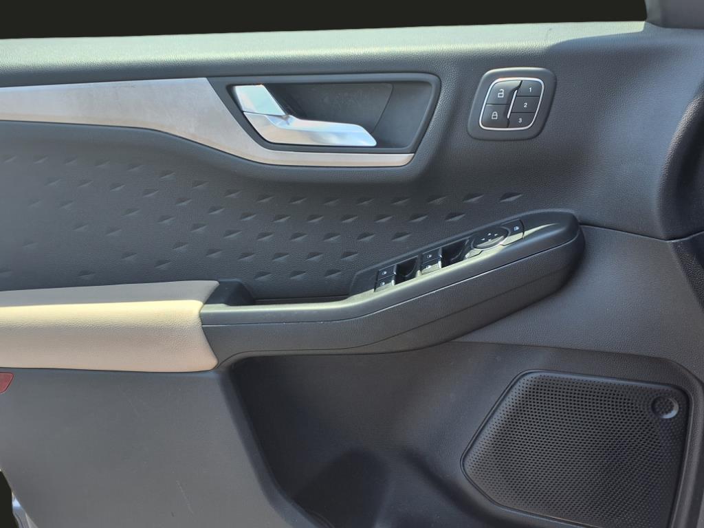 used 2020 Ford Escape car, priced at $14,495