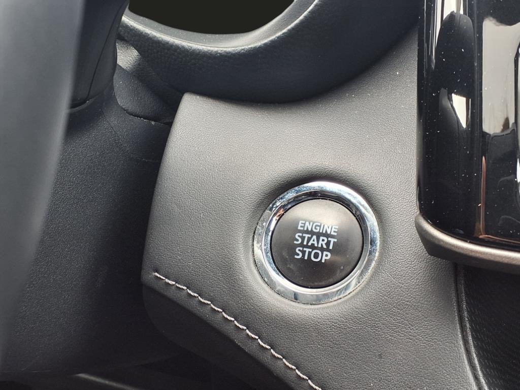 used 2023 Toyota Highlander car, priced at $34,670