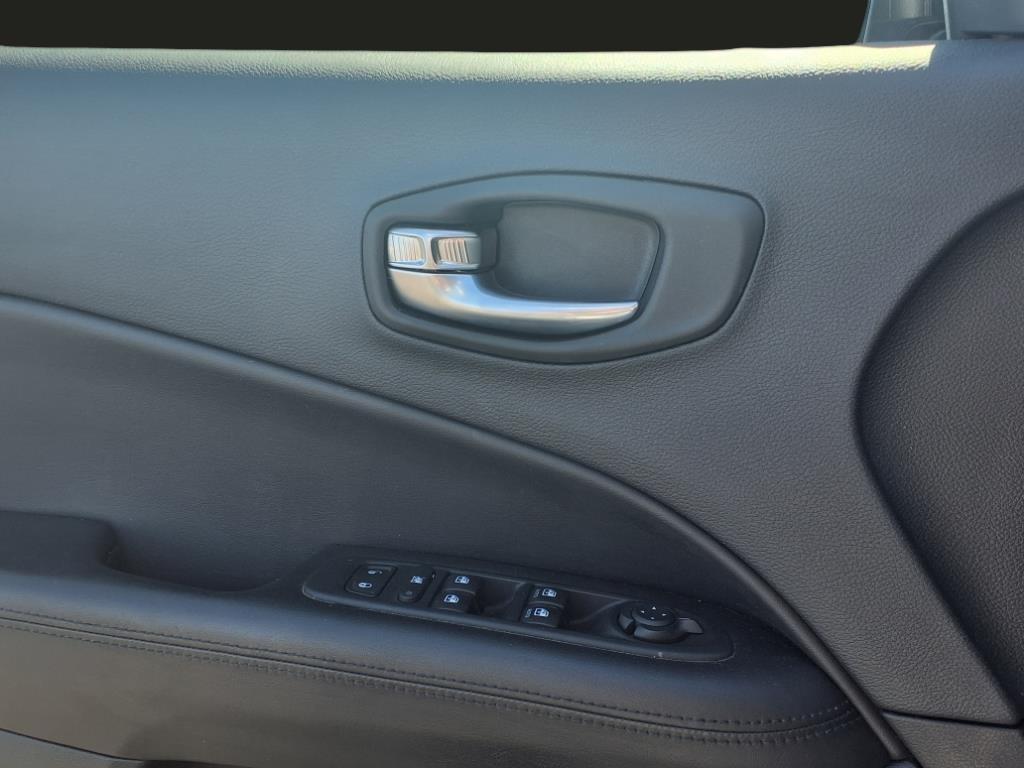 used 2019 Jeep Compass car, priced at $16,340