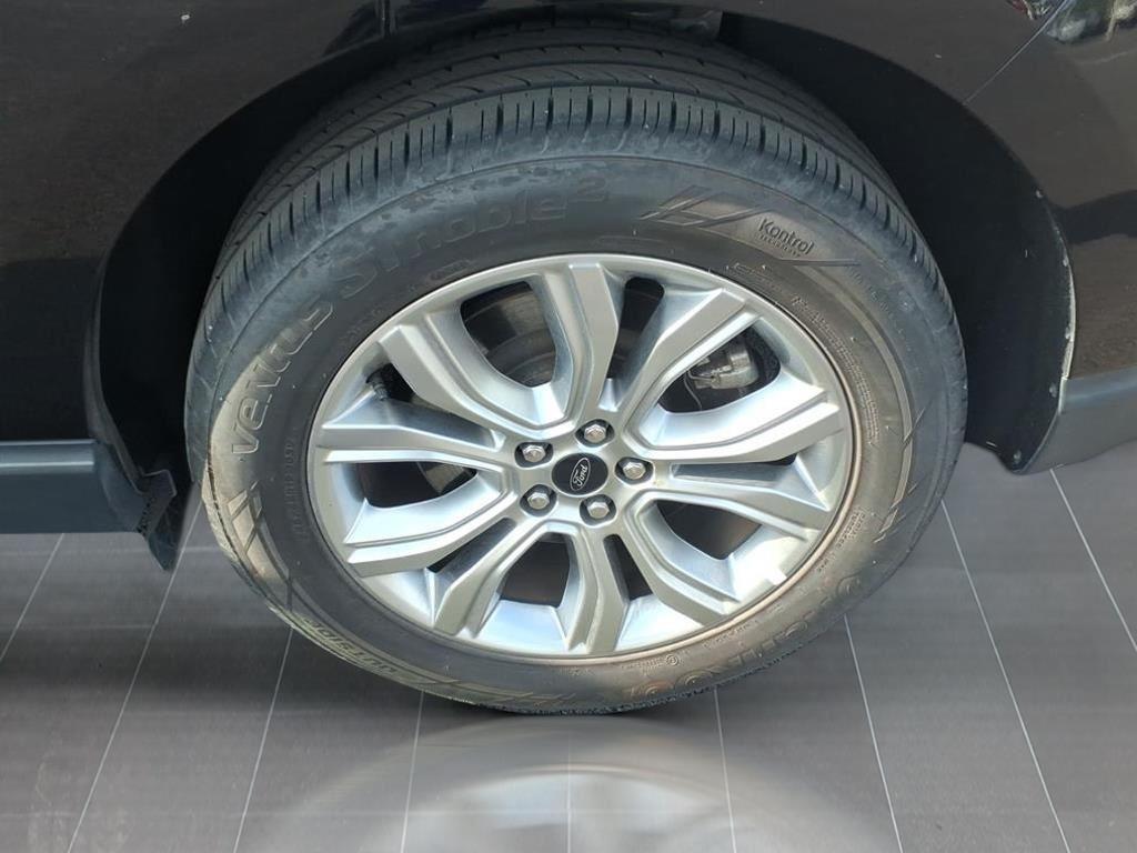 used 2024 Ford Edge car, priced at $27,000