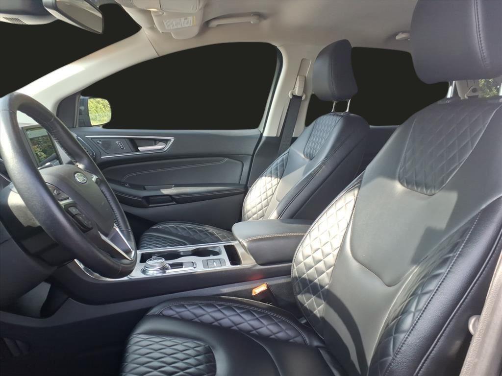 used 2024 Ford Edge car, priced at $27,000