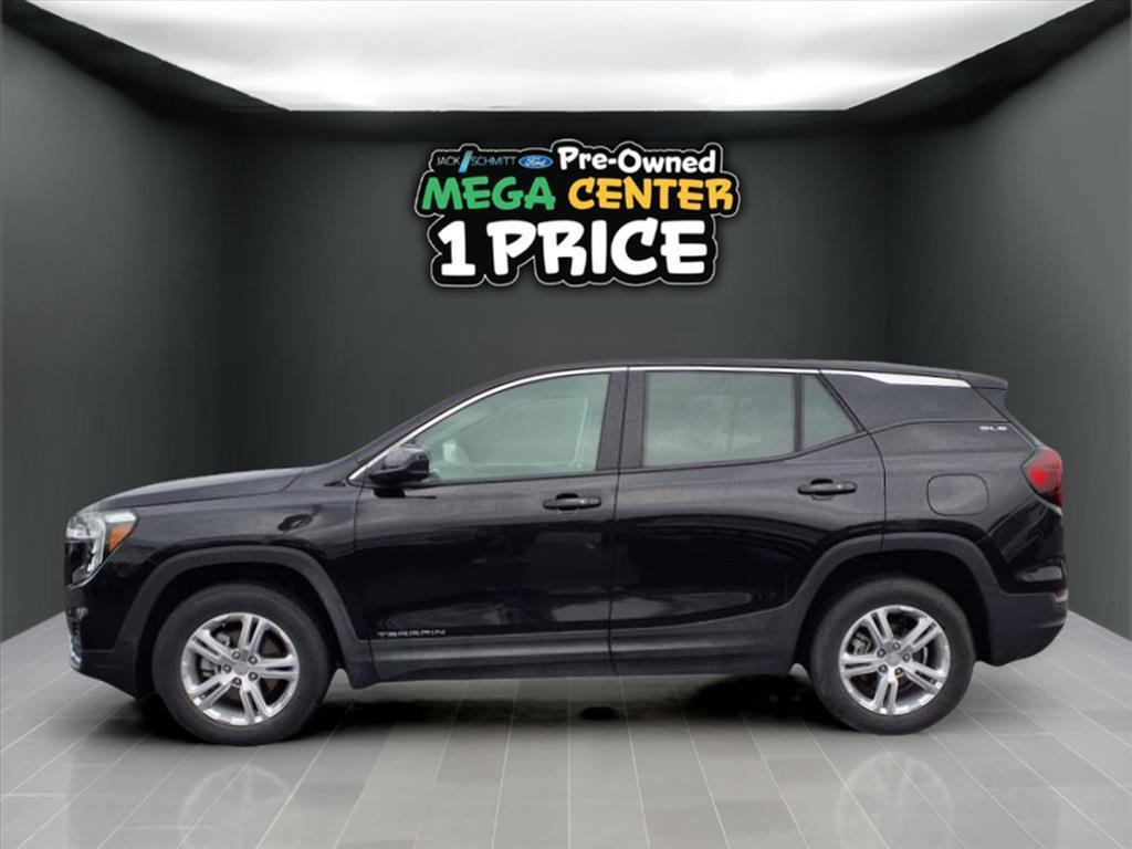 used 2024 GMC Terrain car, priced at $25,653