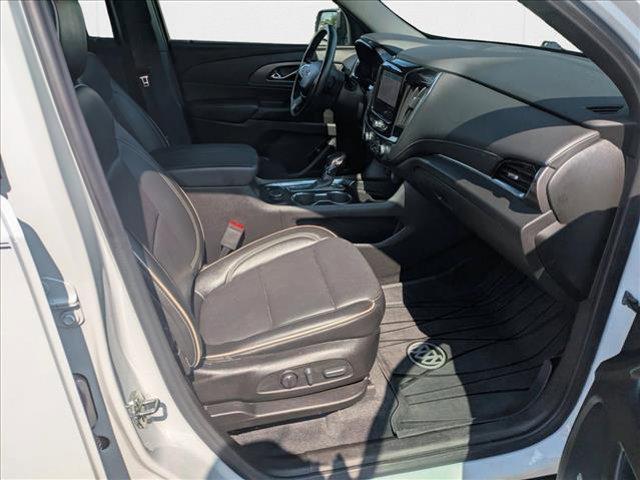 used 2022 Chevrolet Traverse car, priced at $27,998