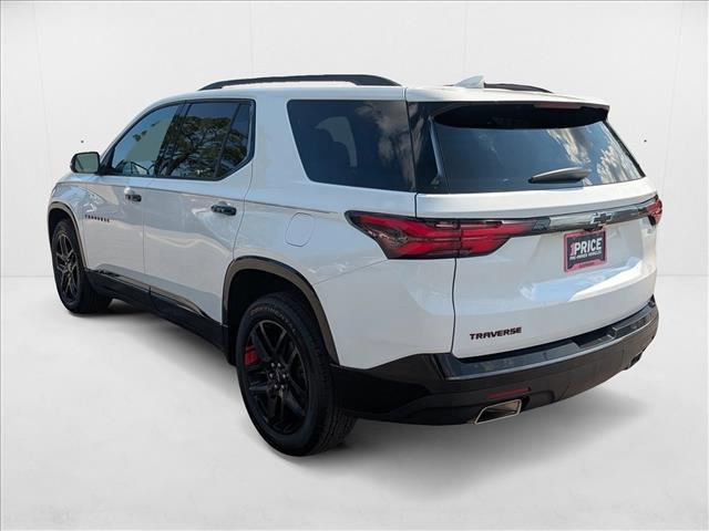 used 2022 Chevrolet Traverse car, priced at $27,998