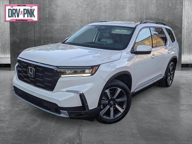 new 2025 Honda Pilot car, priced at $52,440